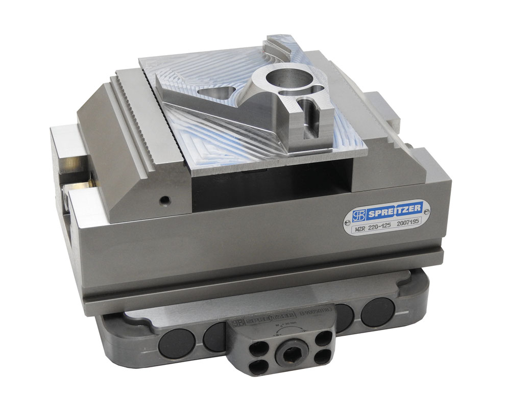 Mechanischer Zentrischspanner MZR 220-125 auf 4-fach Spanneinheit ZPS