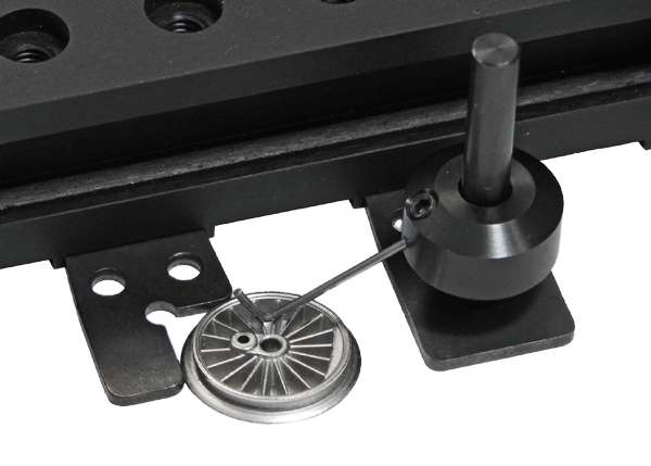 ALUMESS.optic Aufbaubeispiel mit Spannfeder auf Steckadapter