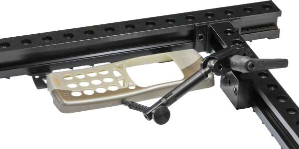 ALUMESS.optic Gelenk-Andrücker auf Anschlussleiste