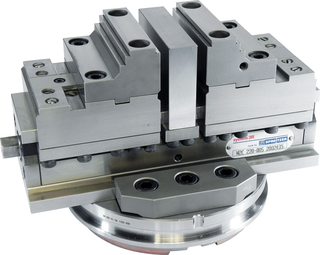 Mechanischer Zentrischspanner MZC 220-80 S mit Mittenbacke auf Palette